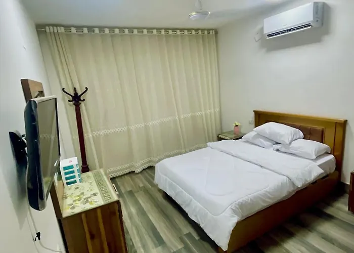 Apartment El Hambra Compound *